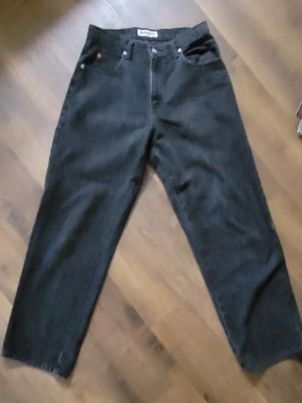 MENS BADGE JEANS BLACK